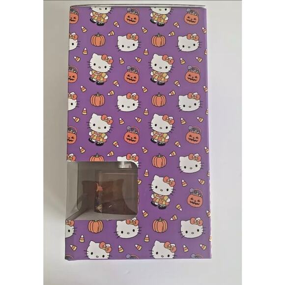 Hello Kitty Halloween Witch Kitty on Broom Peppermint Square Reed Diffuser - Picture 4 of 5
